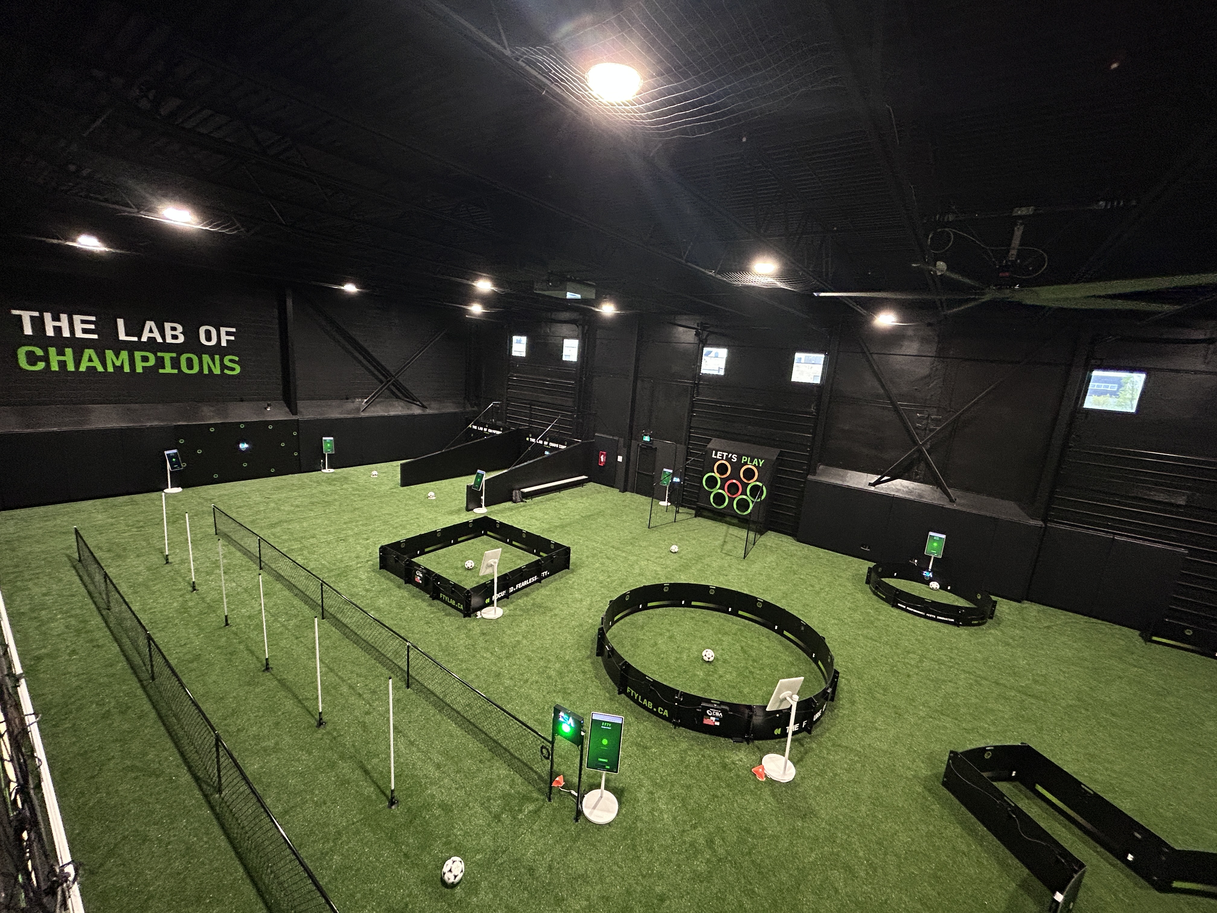 Free Soccer Training Mississauga: Claim 2 Free Sessions at FTY Lab Canada (Ages U8+)